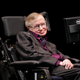 Imagen para el artículo titulado Las mejores frases de Stephen Hawking: “no tengo miedo a morir, pero tampoco tengo prisa”